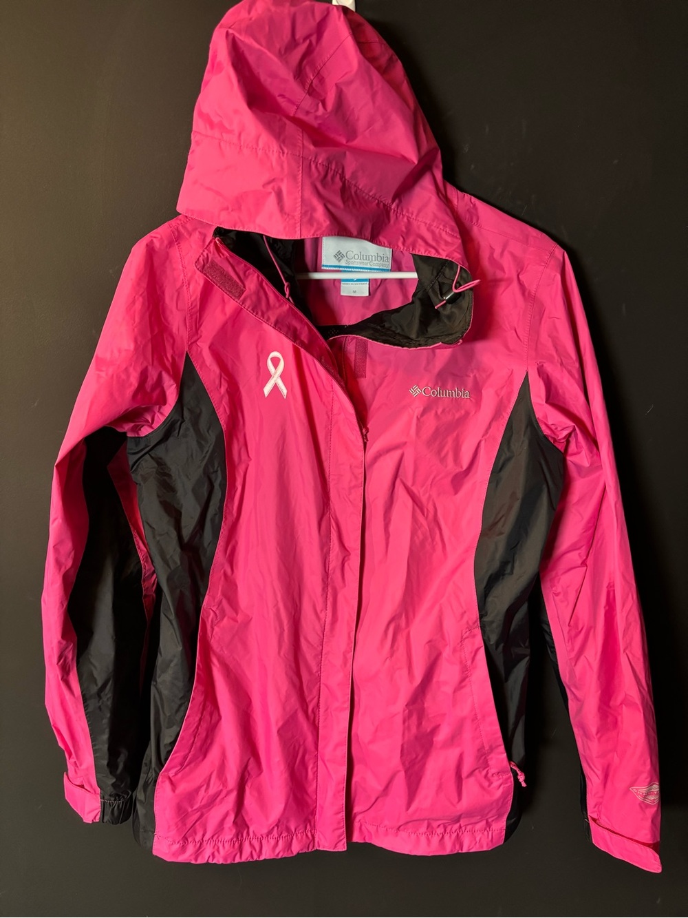 Columbia Breast Cancer Pink Ribbon Pink Hooded Rain Jacket Medium